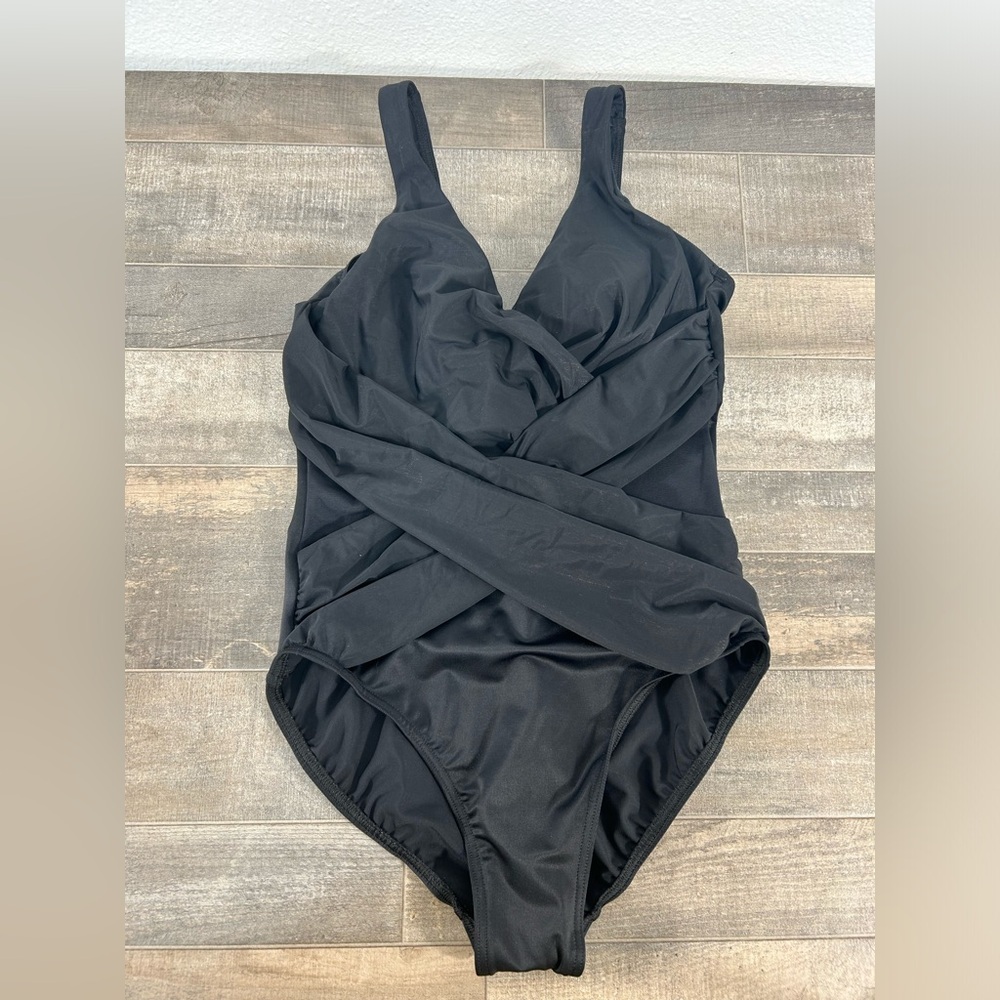 NWOT MiracleSuit Crossover with Mesh Black One Piece - Picture 3 of 9